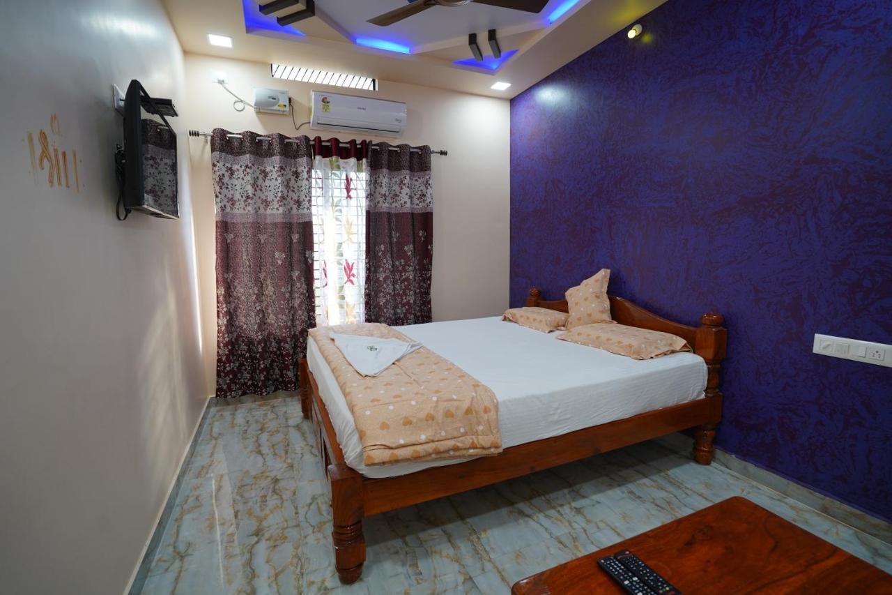 Akash Homestay *